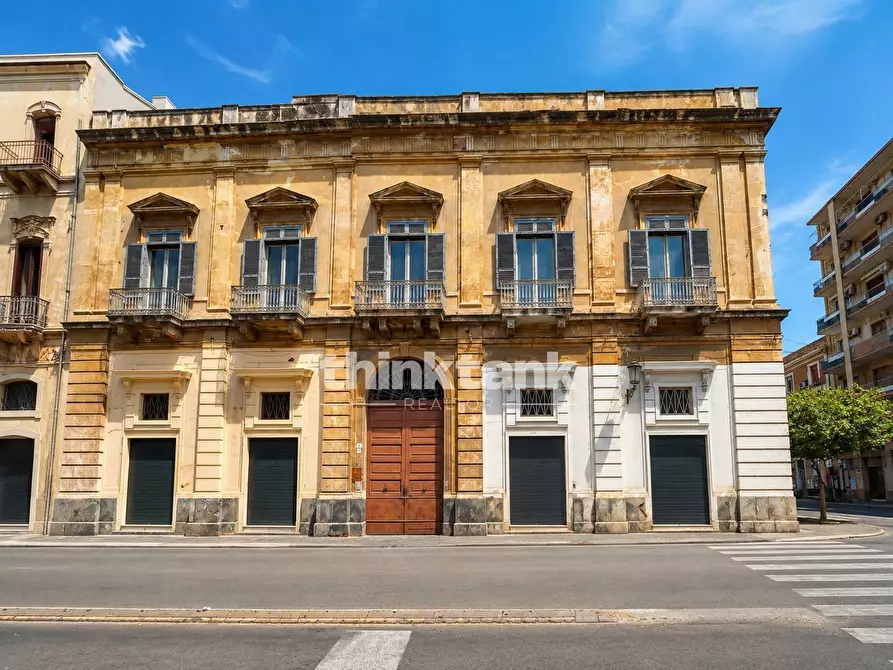 Immagine 2 di Appartamento in vendita  in Piazza iolanda 2 a Catania