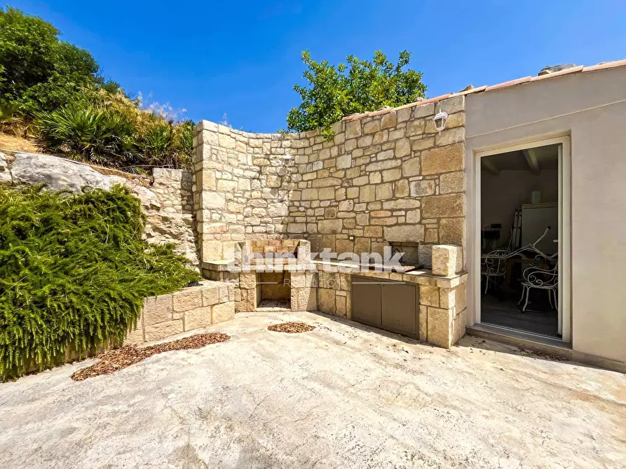 Immagine 34 di Villa in vendita  in SP81 SNC a Ragusa