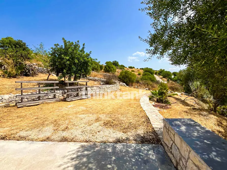 Immagine 38 di Villa in vendita  in SP81 SNC a Ragusa