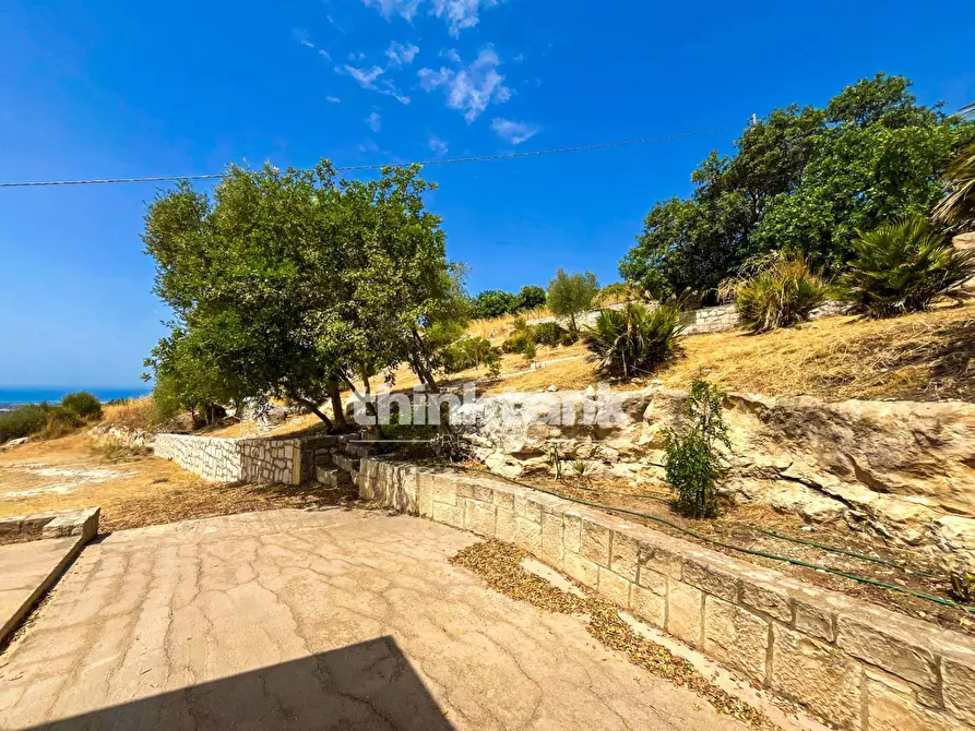 Immagine 3 di Villa in vendita  in SP81 SNC a Ragusa