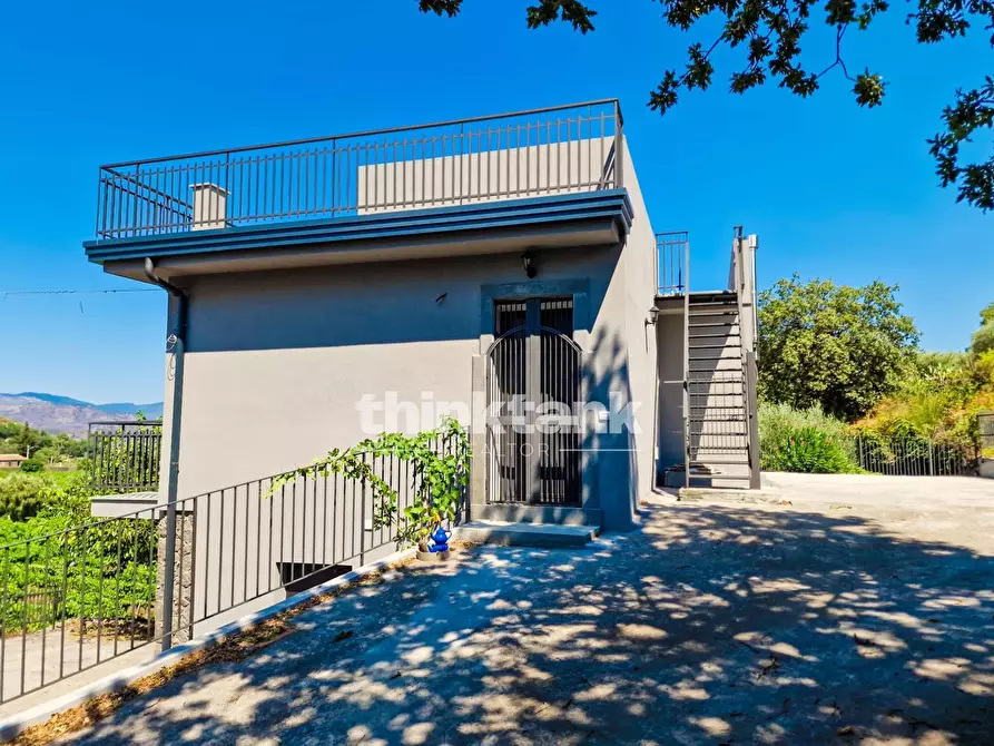 Immagine 43 di Villa in vendita  in Verzella a Castiglione Di Sicilia
