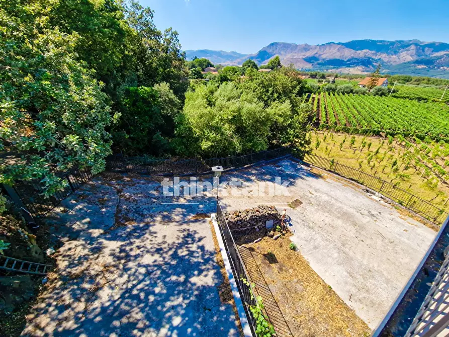 Immagine 47 di Villa in vendita  in Verzella a Castiglione Di Sicilia