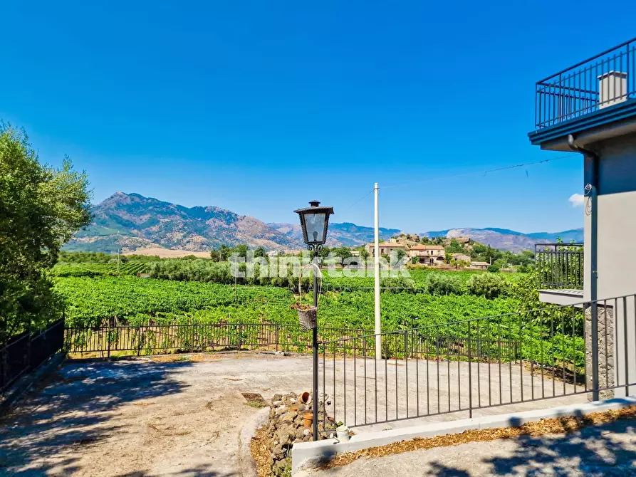 Immagine 40 di Villa in vendita  in Verzella a Castiglione Di Sicilia