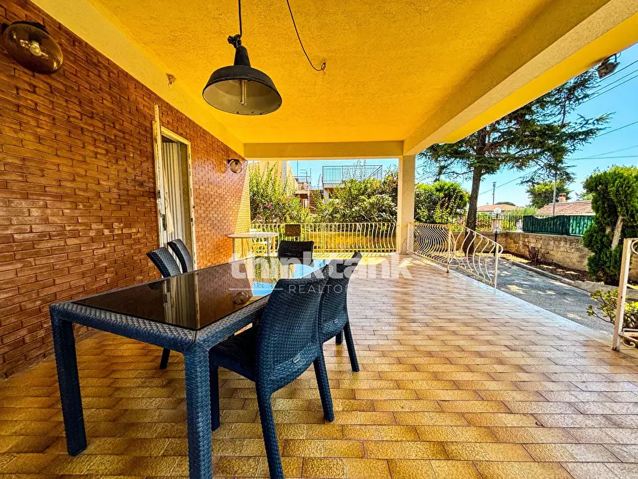 Immagine 3 di Villa in vendita  in Via Prometeo a Siracusa