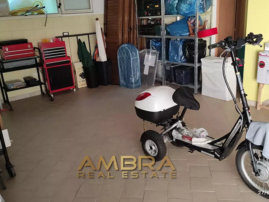 Immagine 39 di Appartamento in vendita  in Via Giseppe Parini a Valledoria