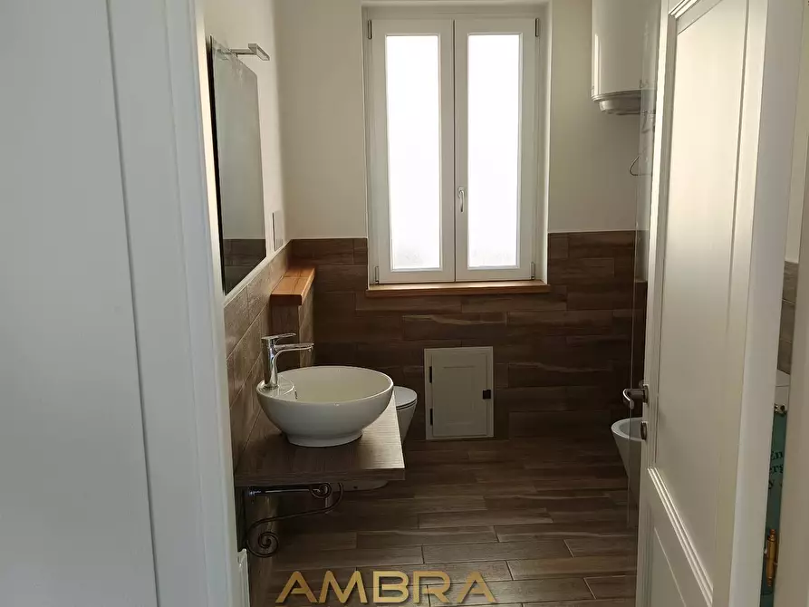 Immagine 21 di Appartamento in vendita  a Nulvi