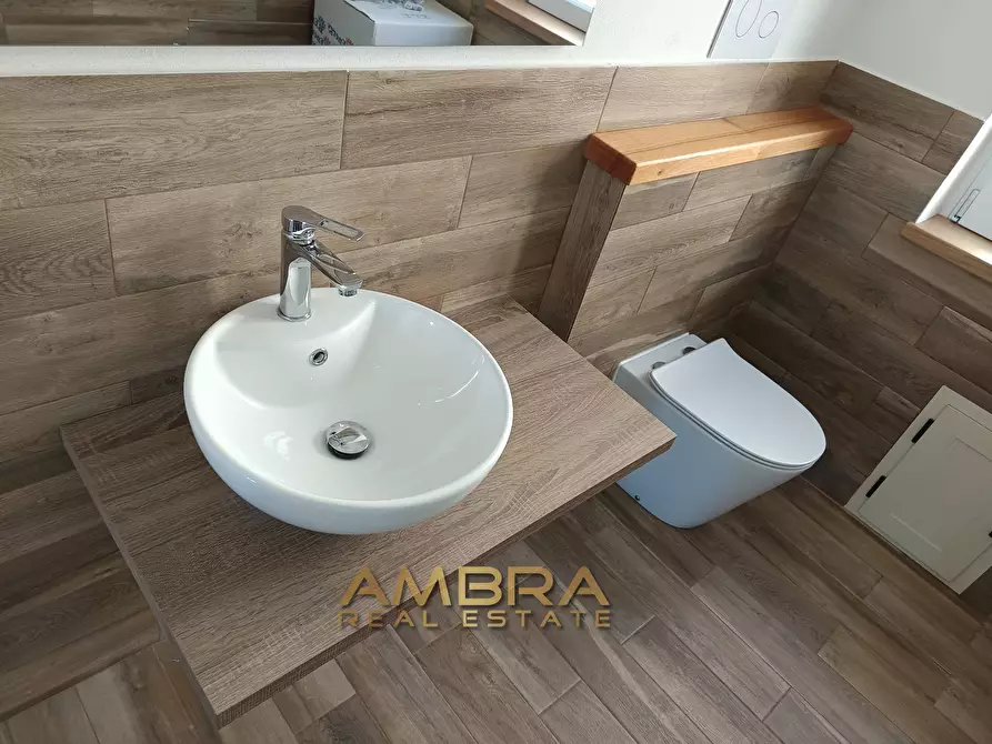 Immagine 24 di Appartamento in vendita  a Nulvi