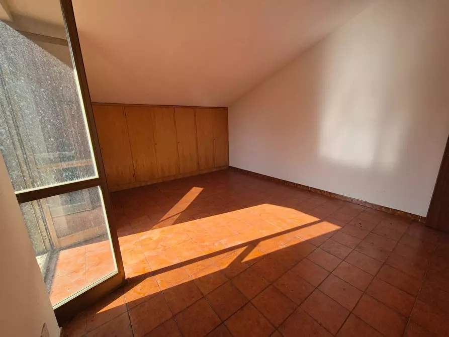 Immagine 14 di Appartamento in vendita  in via tostini 45 a Agosta