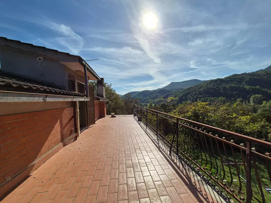 Immagine 5 di Appartamento in vendita  in via tostini 45 a Agosta