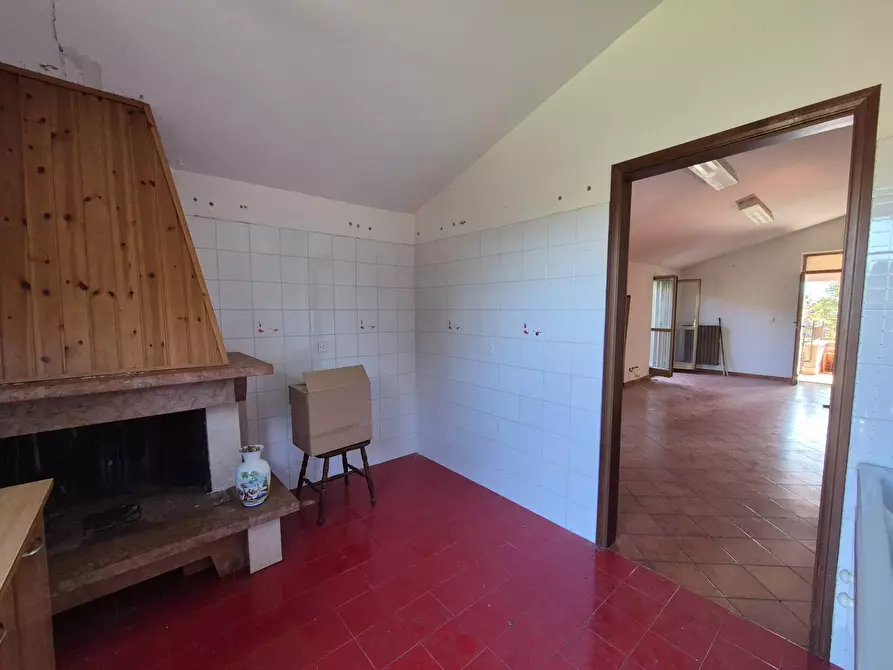 Immagine 10 di Appartamento in vendita  in via tostini 45 a Agosta