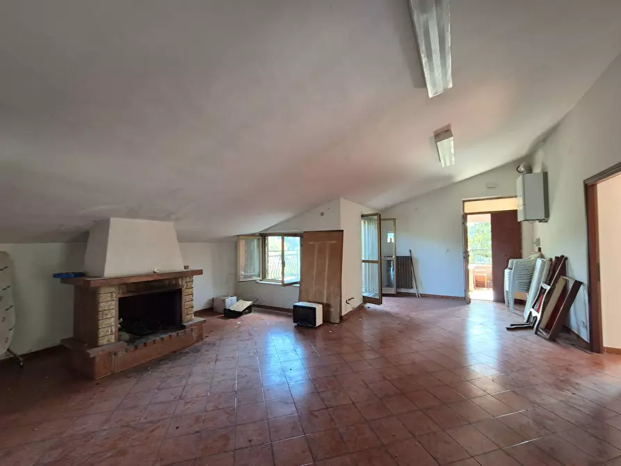 Immagine 7 di Appartamento in vendita  in via tostini 45 a Agosta