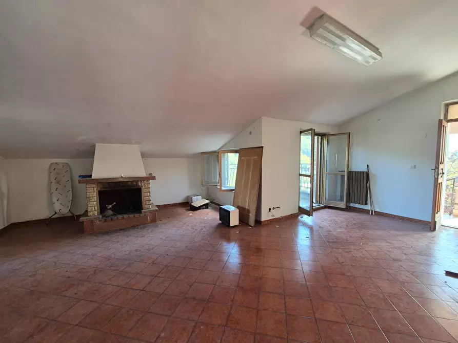 Immagine 9 di Appartamento in vendita  in via tostini 45 a Agosta