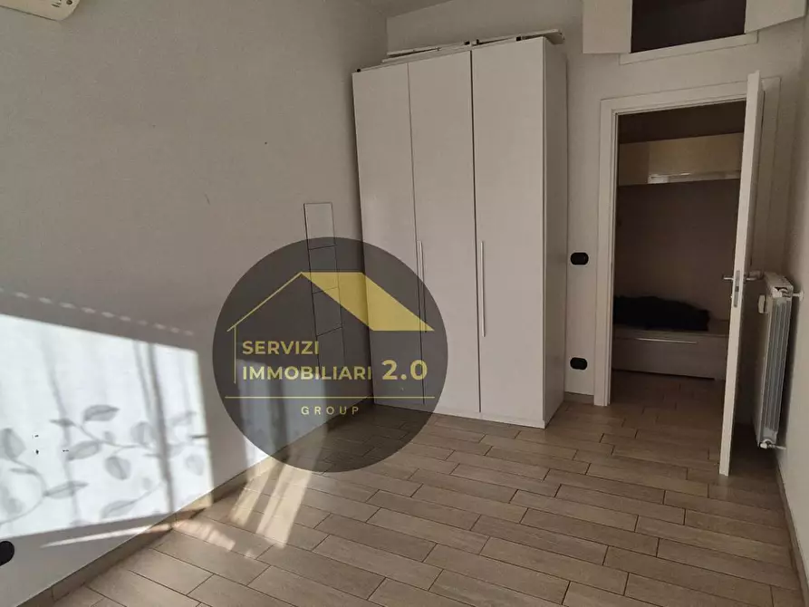 Immagine 8 di Appartamento in vendita  in Via Anghiari 3 a Roma