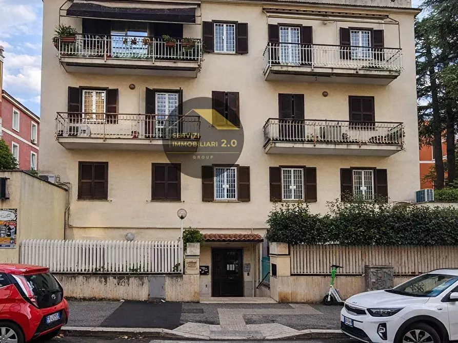 Immagine 1 di Appartamento in vendita  in Via dei Faggi 74 a Roma