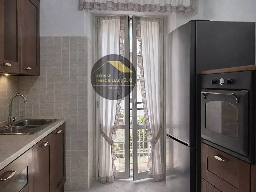 Immagine 11 di Appartamento in vendita  in Via dei Faggi 74 a Roma