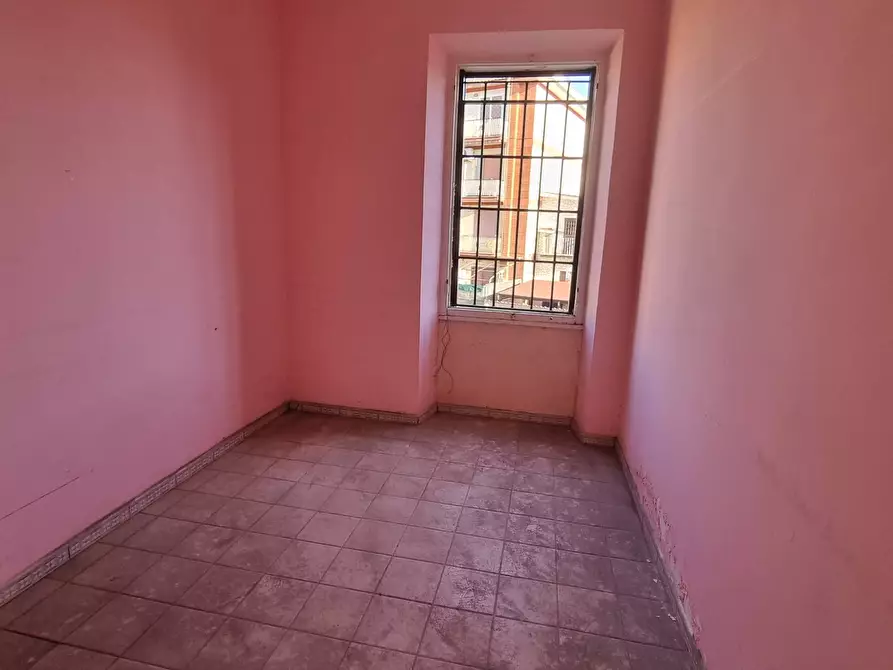 Immagine 19 di Appartamento in vendita  in via ortipoli a Roma