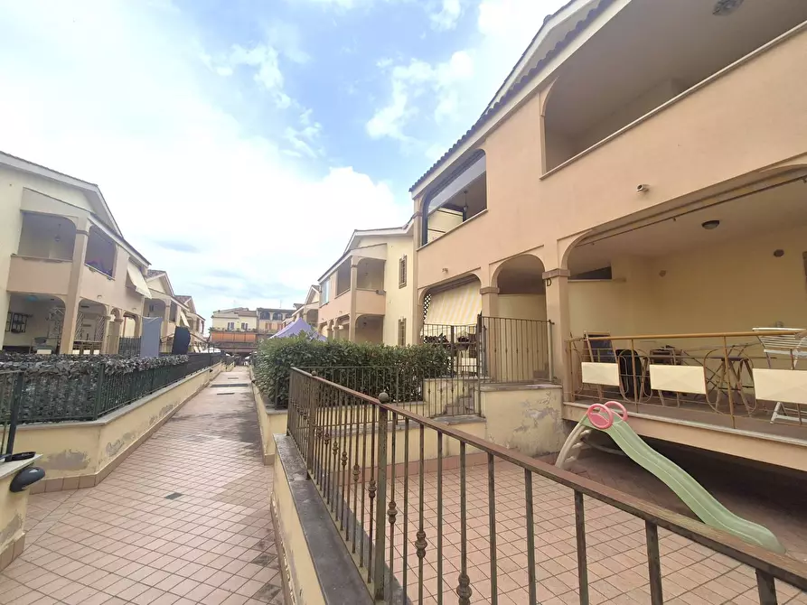 Immagine 1 di Appartamento in vendita  in Via Della Riserva Nuova 261 a Roma