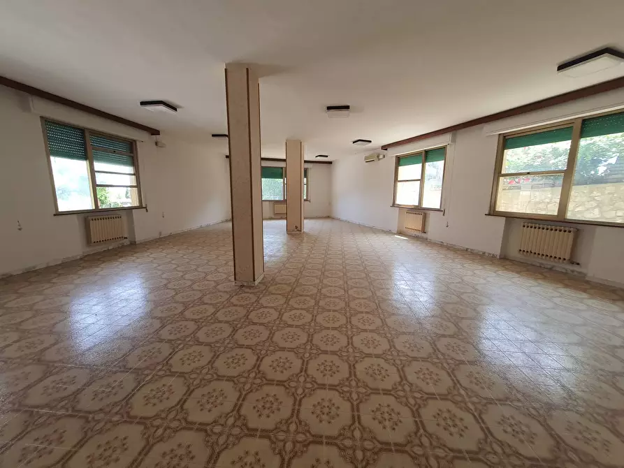 Immagine 4 di Albergo/B&B/Residence in vendita  in via giosuè carducci 10 a Chianciano Terme