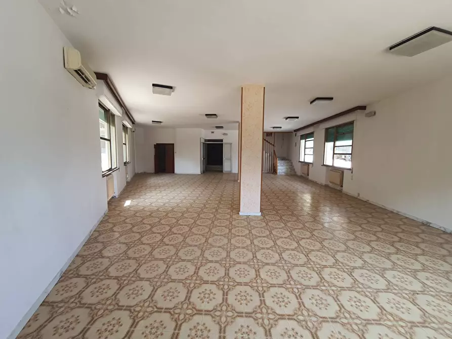 Immagine 6 di Albergo/B&B/Residence in vendita  in via giosuè carducci 10 a Chianciano Terme