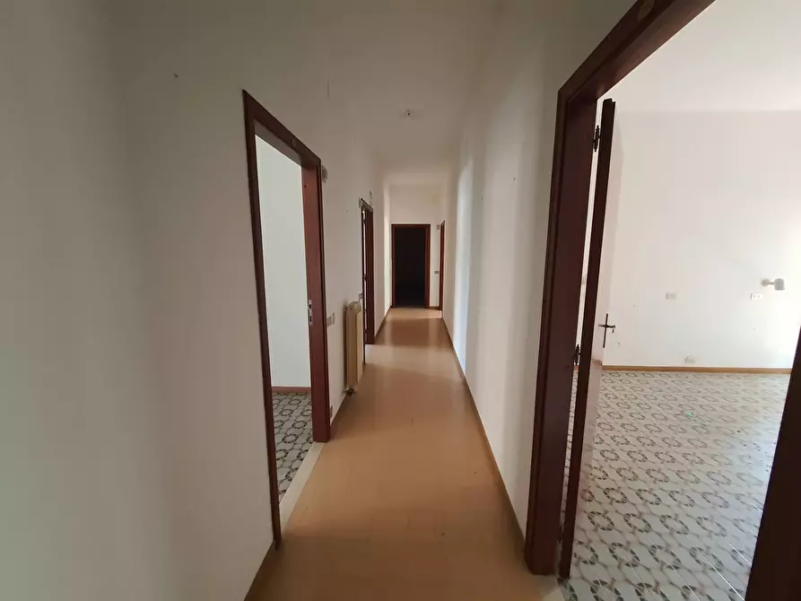 Immagine 20 di Albergo/B&B/Residence in vendita  in via giosuè carducci 10 a Chianciano Terme