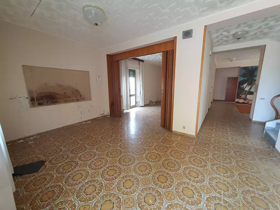 Immagine 29 di Albergo/B&B/Residence in vendita  in via giosuè carducci 10 a Chianciano Terme