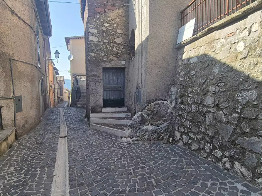 Immagine 2 di Appartamento in vendita  in VIA DEL CANALE 44 a Rocca Santo Stefano
