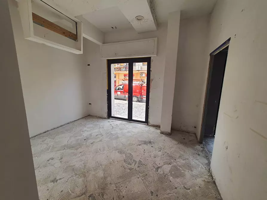 Immagine 12 di Locale commerciale in affitto  in Via Dei Giardinetti 43-45 a Roma