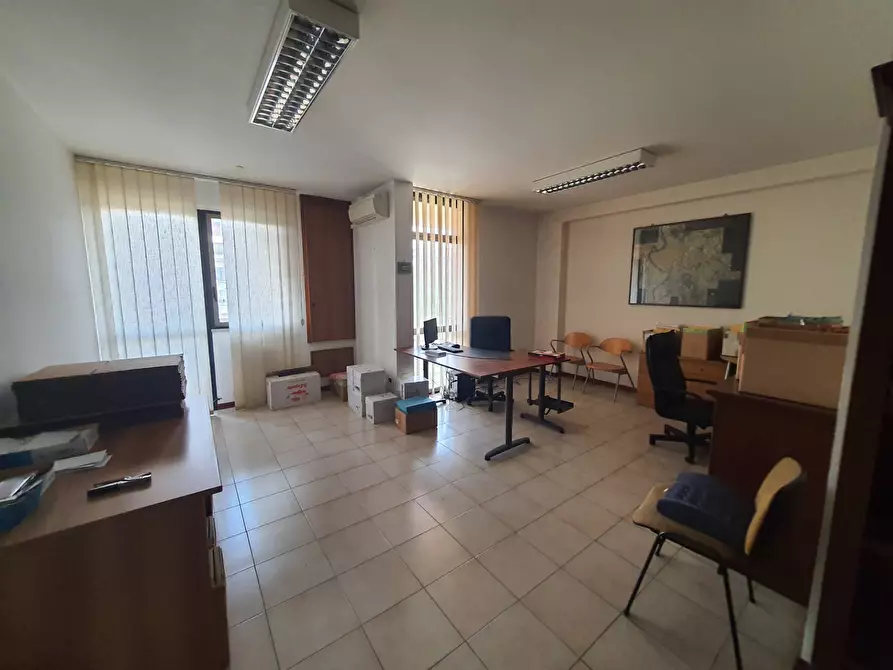 Immagine 19 di Appartamento in vendita  in Viale Giorgio Morandi 199 a Roma