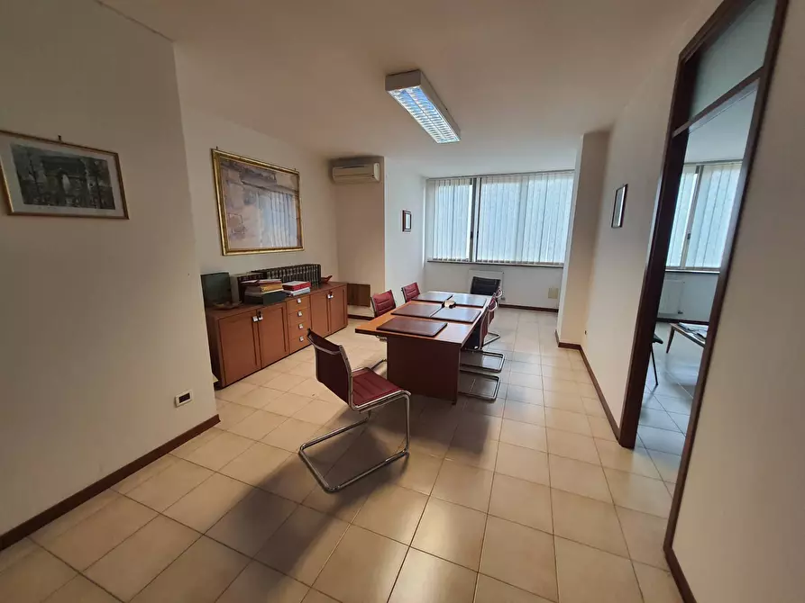 Immagine 26 di Appartamento in vendita  in Viale Giorgio Morandi 199 a Roma