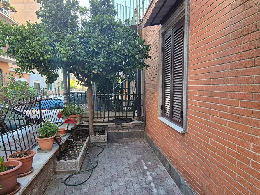 appartamento in vendita a Roma in zona Torre Maura