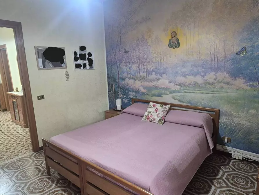 Immagine 16 di Appartamento in vendita  in Via Acate 17 a Roma