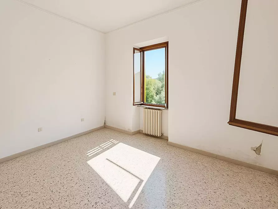 Immagine 25 di Casa indipendente in vendita  in via cassia aurelia prima 9 a Chiusi