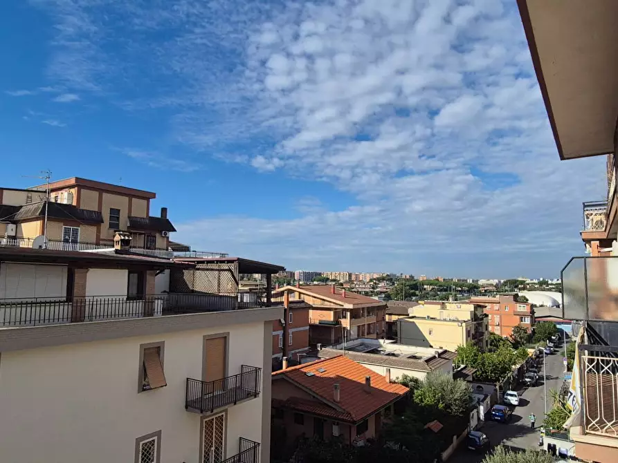 Immagine 11 di Appartamento in vendita  in VIA DEI GIARDINETTI 188 a Roma