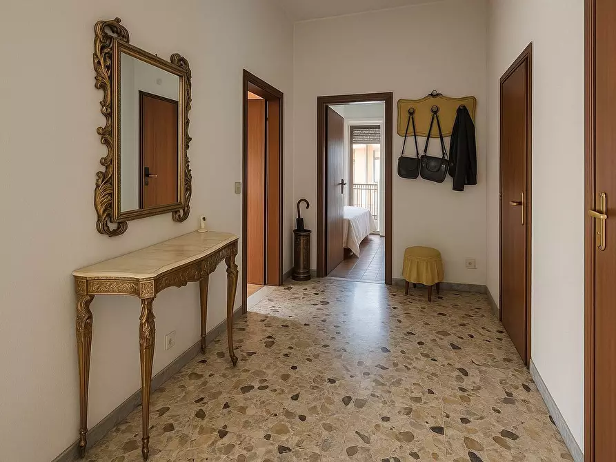 Immagine 3 di Appartamento in vendita  in VIA DEI GIARDINETTI 188 a Roma