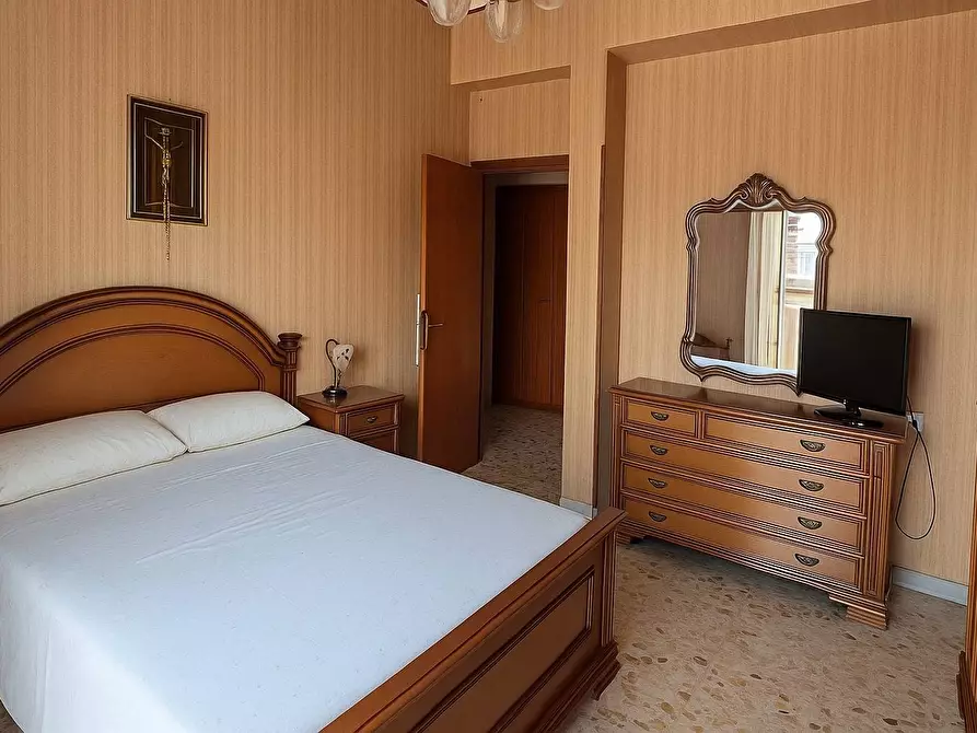 Immagine 5 di Appartamento in vendita  in VIA DEI GIARDINETTI 188 a Roma