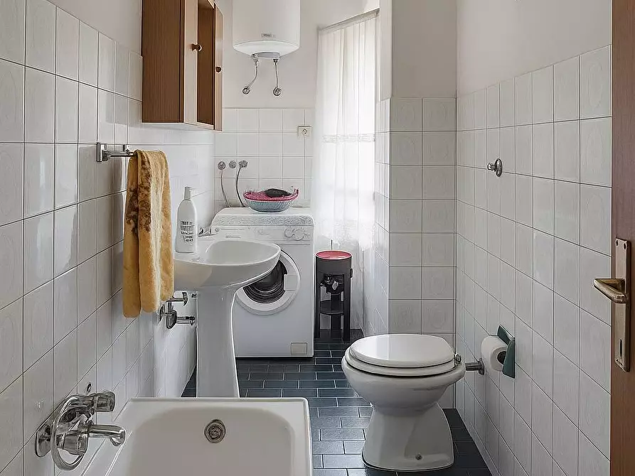 Immagine 14 di Appartamento in vendita  in VIA DEI GIARDINETTI 188 a Roma