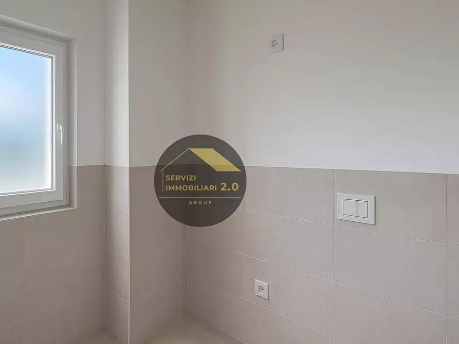 Immagine 4 di Appartamento in vendita  in Strada Provinciale 104B a Pomezia