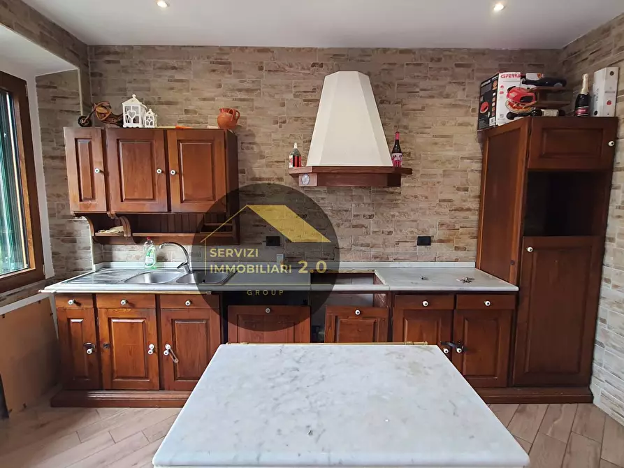 Immagine 38 di Appartamento in vendita  in via mirzio 2 a Anticoli Corrado