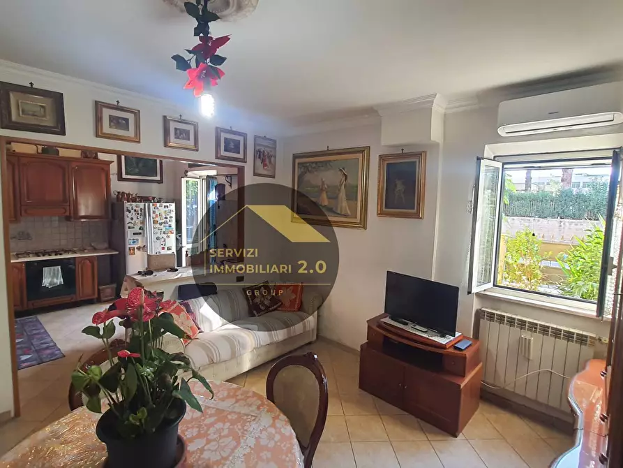 Immagine 3 di Appartamento in vendita  in via degli orafi 31 a Roma