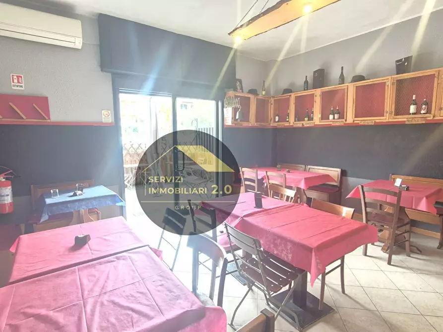 Immagine 6 di Attività commerciale in vendita  in Via Basico' 23 a Roma