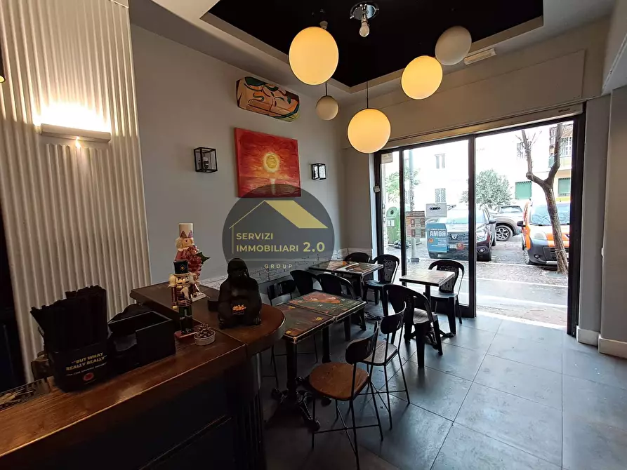 Immagine 8 di Attività commerciale in vendita  in Via Alberto Da Giussano 76 a Roma