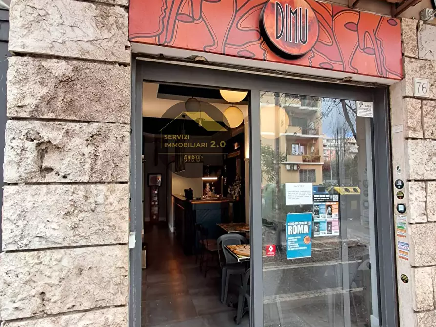 Immagine 9 di Attività commerciale in vendita  in Via Alberto Da Giussano 76 a Roma