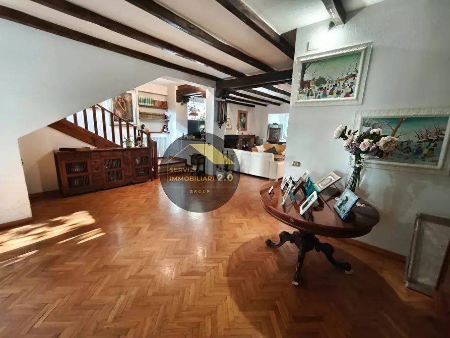 Immagine 12 di Villa in vendita  in via corana 84 a Cisterna Di Latina