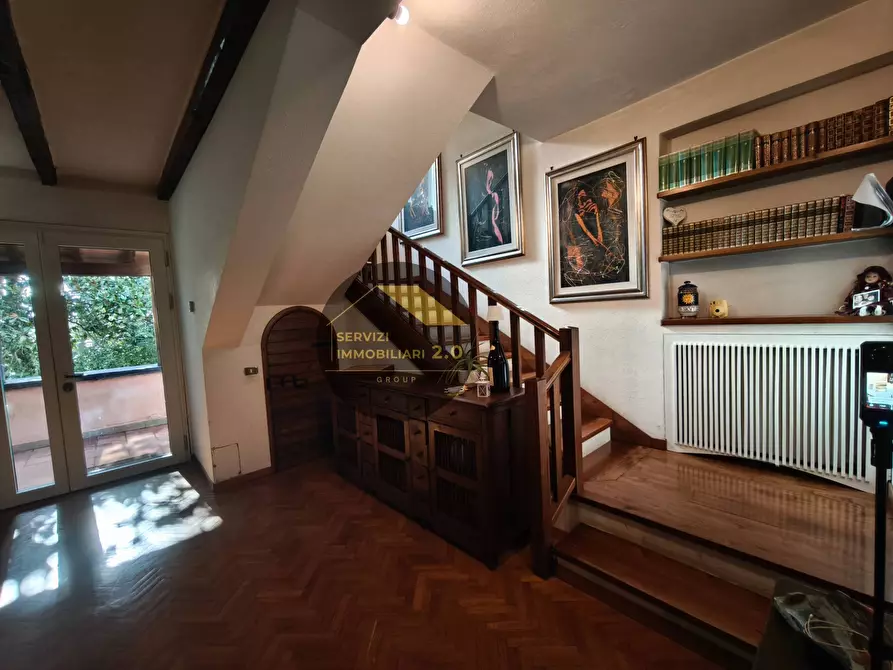 Immagine 11 di Villa in vendita  in via corana 84 a Cisterna Di Latina