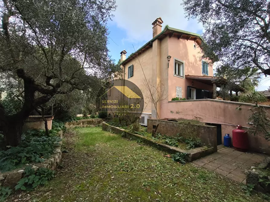 Immagine 2 di Villa in vendita  in via corana 84 a Cisterna Di Latina