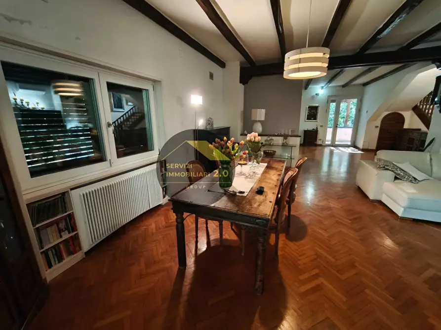 Immagine 6 di Villa in vendita  in via corana 84 a Cisterna Di Latina