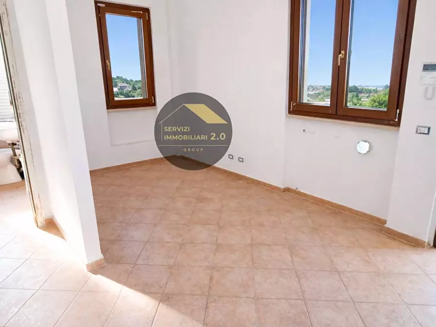 Immagine 3 di Villetta a schiera in vendita  in Via Taglio delle Cinque Miglia a Nettuno