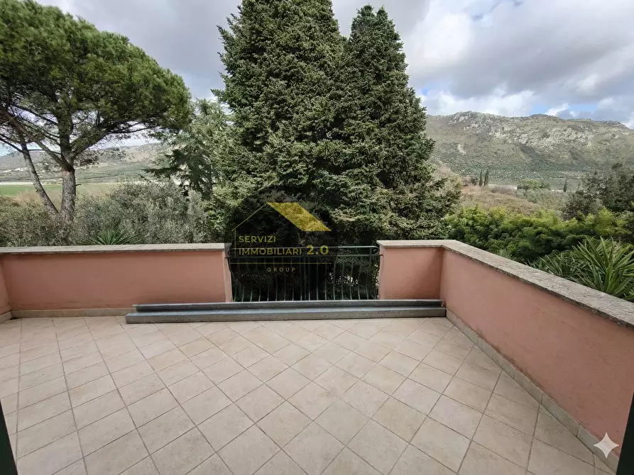 Immagine 60 di Villa in vendita  in via corana 84 a Cisterna Di Latina