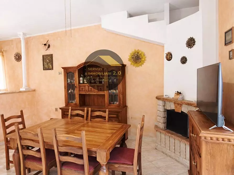 Immagine 5 di Appartamento in vendita  in Via Nicola Da Guardiagrele 106 a Roma