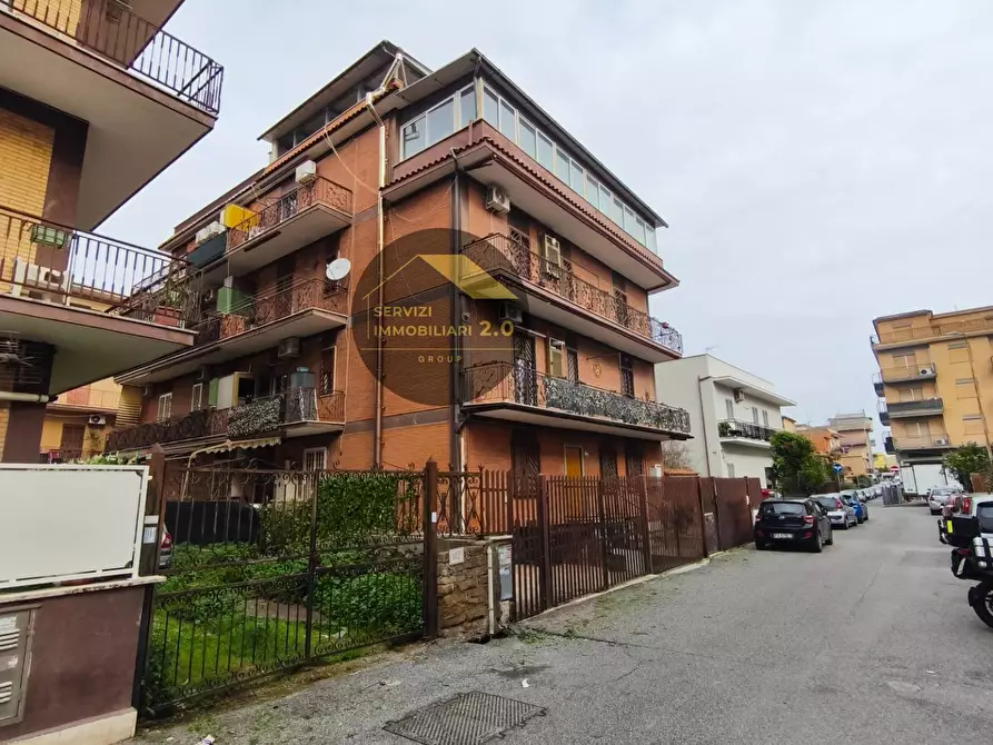 Immagine 1 di Appartamento in vendita  in Via Nicola Da Guardiagrele 106 a Roma
